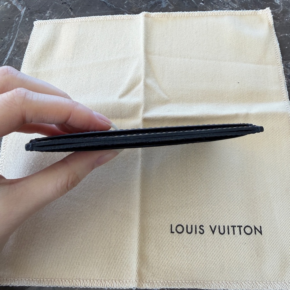Louis Vuitton LV Black Epi Patent Leather Card Holder Wallet - Picture 8 of 11
